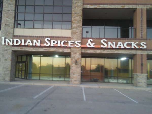 Indian Spices and Snacks